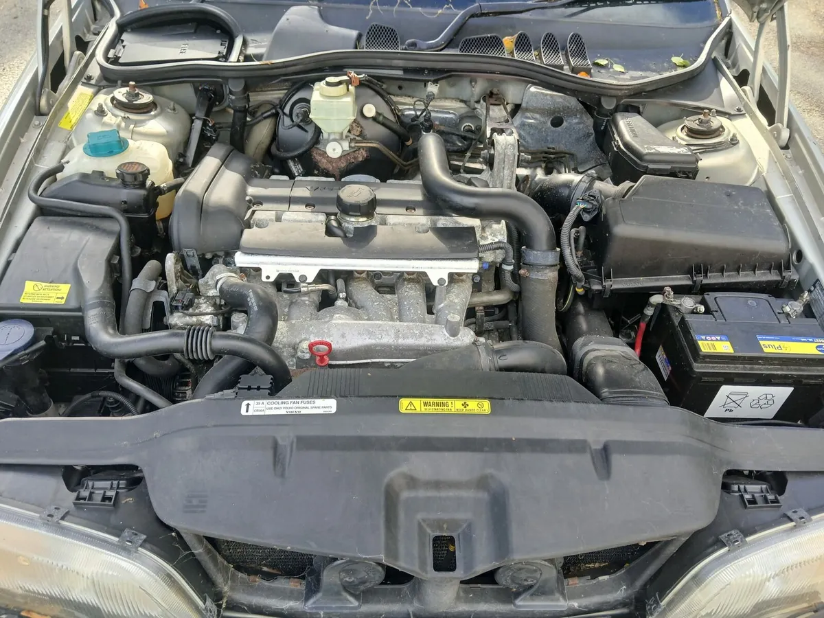 Volvo c70 - Image 4