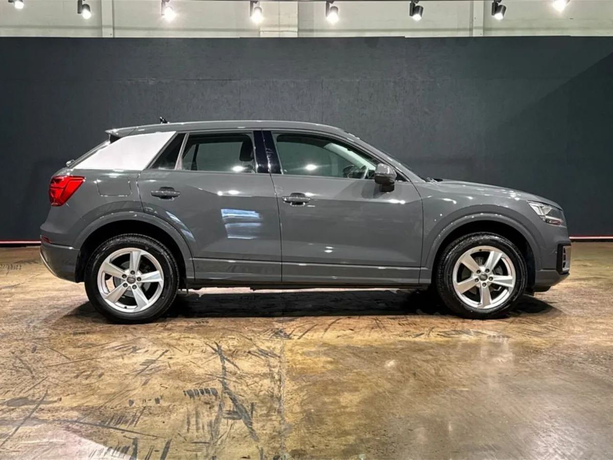 Audi Q2 AUTOMATIC 1.0L TFSI - REVERSE CAMERA - HEA - Image 3