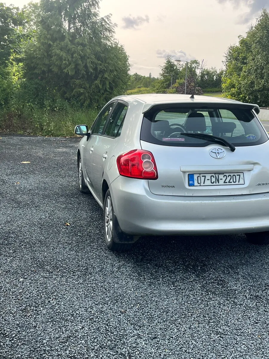 2007 Toyota Auris - Image 2