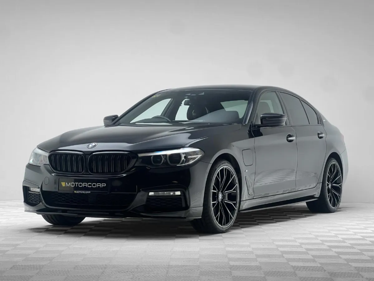 BMW 5-Series 530E M SPORT - Image 3