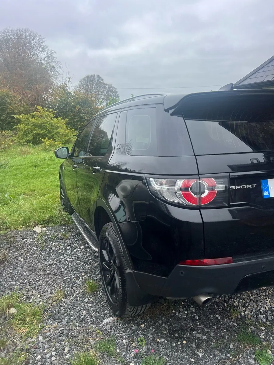 Car - Image 2