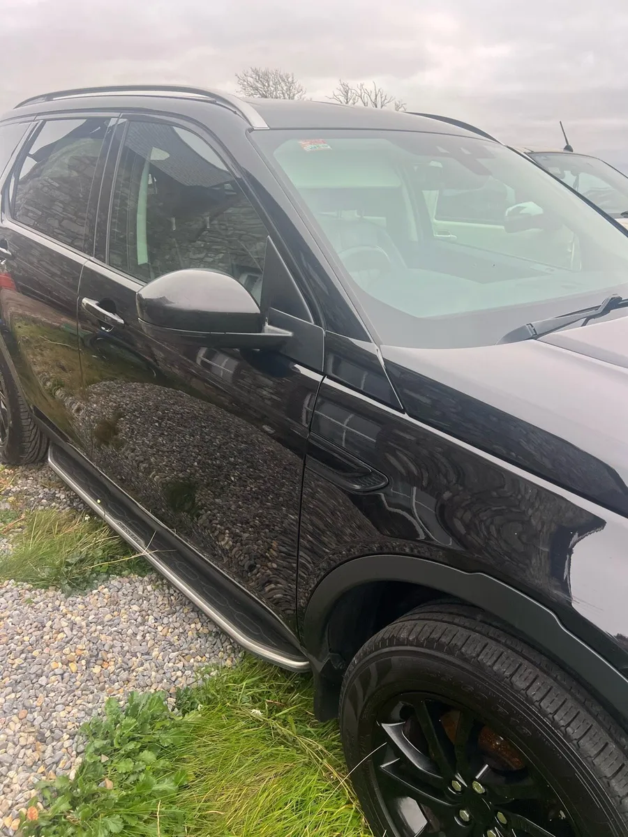 Car - Image 3