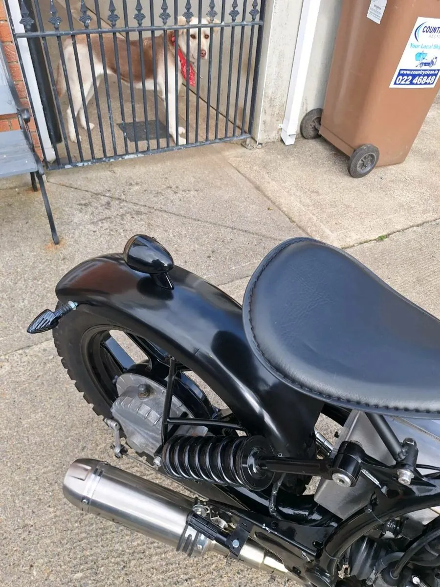 Bmw r100rs bobber - Image 2
