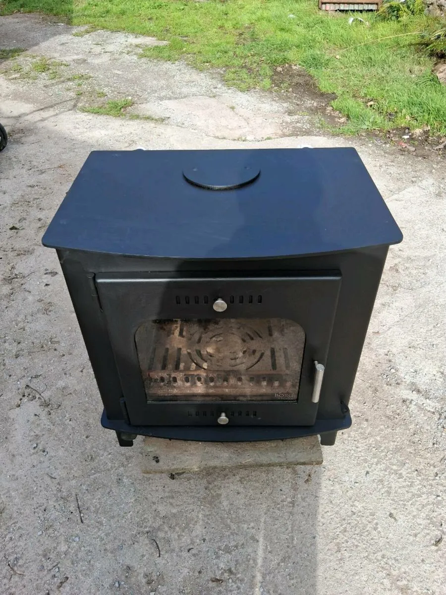 Stove - Image 2