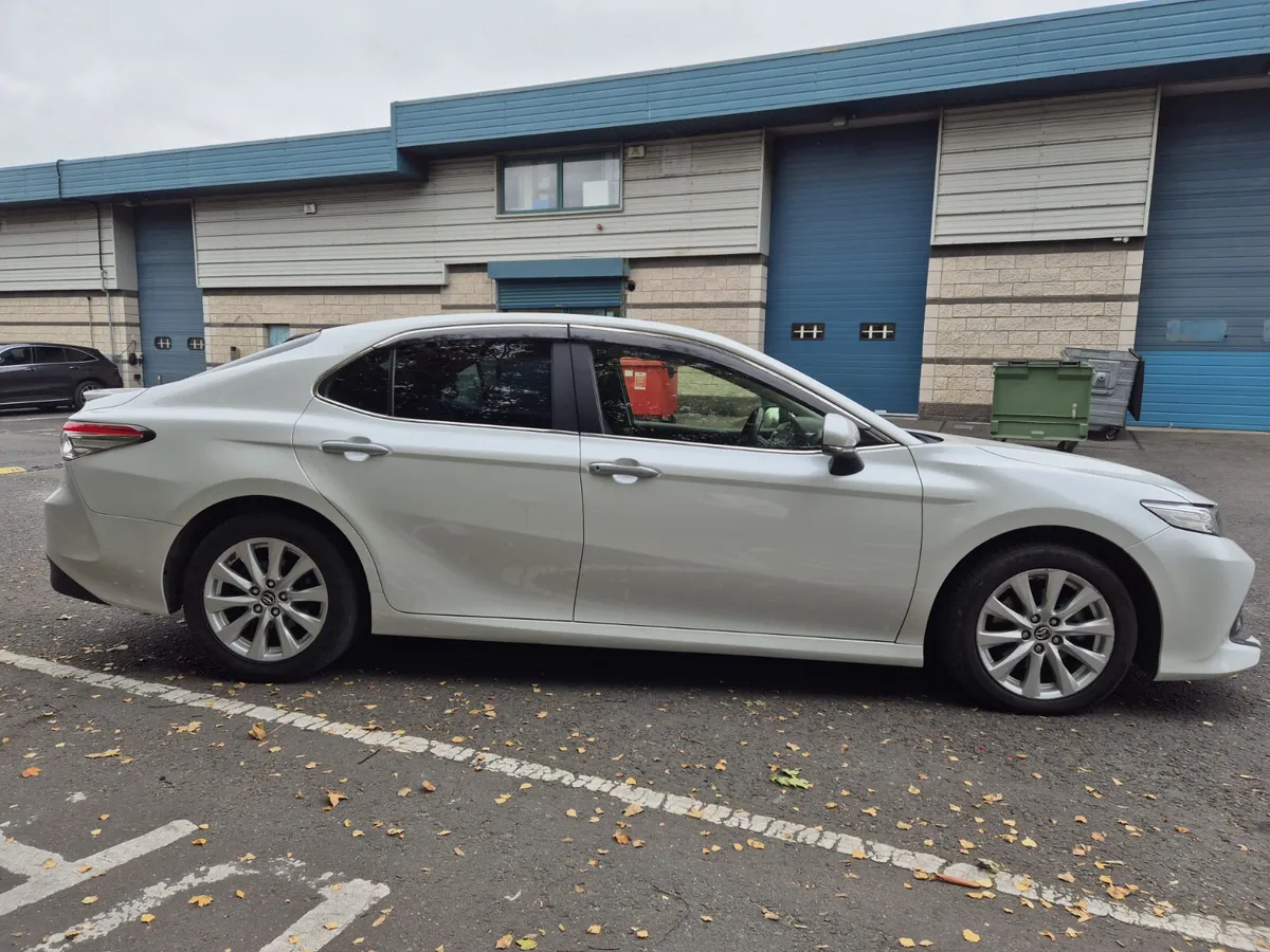 TOYOTA CAMRY / 2018 / 2.5 PETROL / AUTO - Image 4