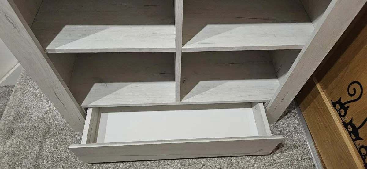A single-drawer bookcase with imitation wood, - Image 4