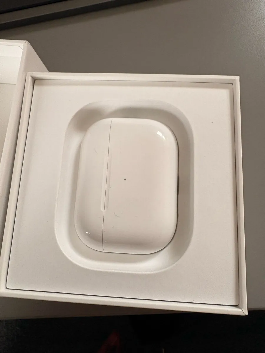 AirPods Pro 2 - Image 2