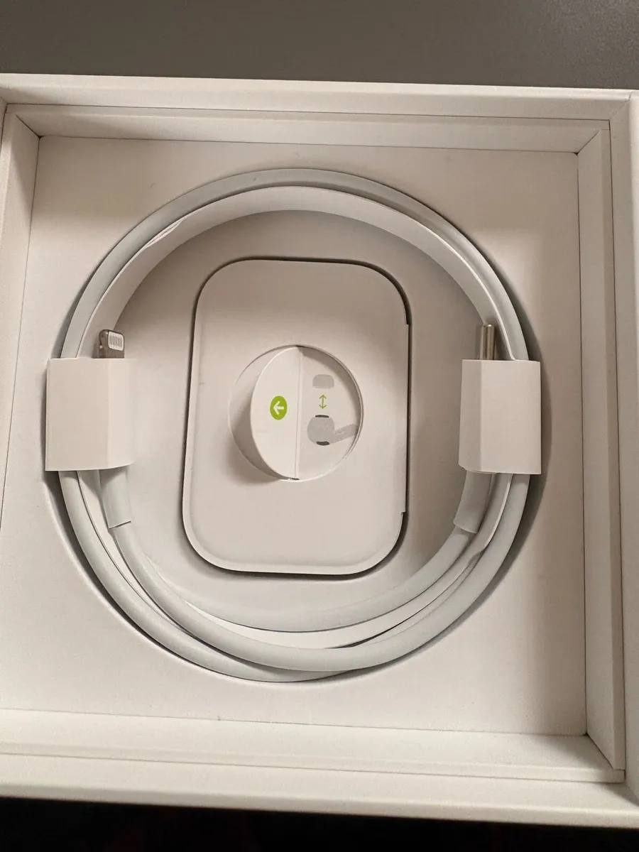 AirPods Pro 2 - Image 3