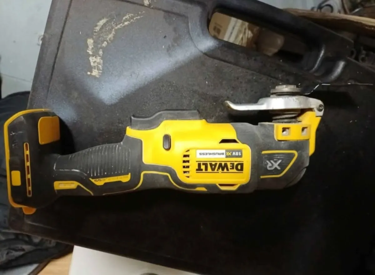 Dewalt multi tool