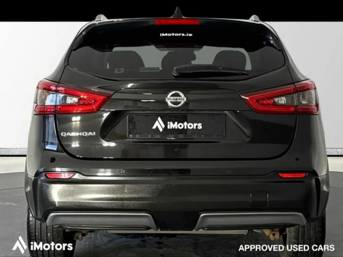 Nissan Qashqai 1.5 DCI N-connecta 110PS 5DR - Image 4