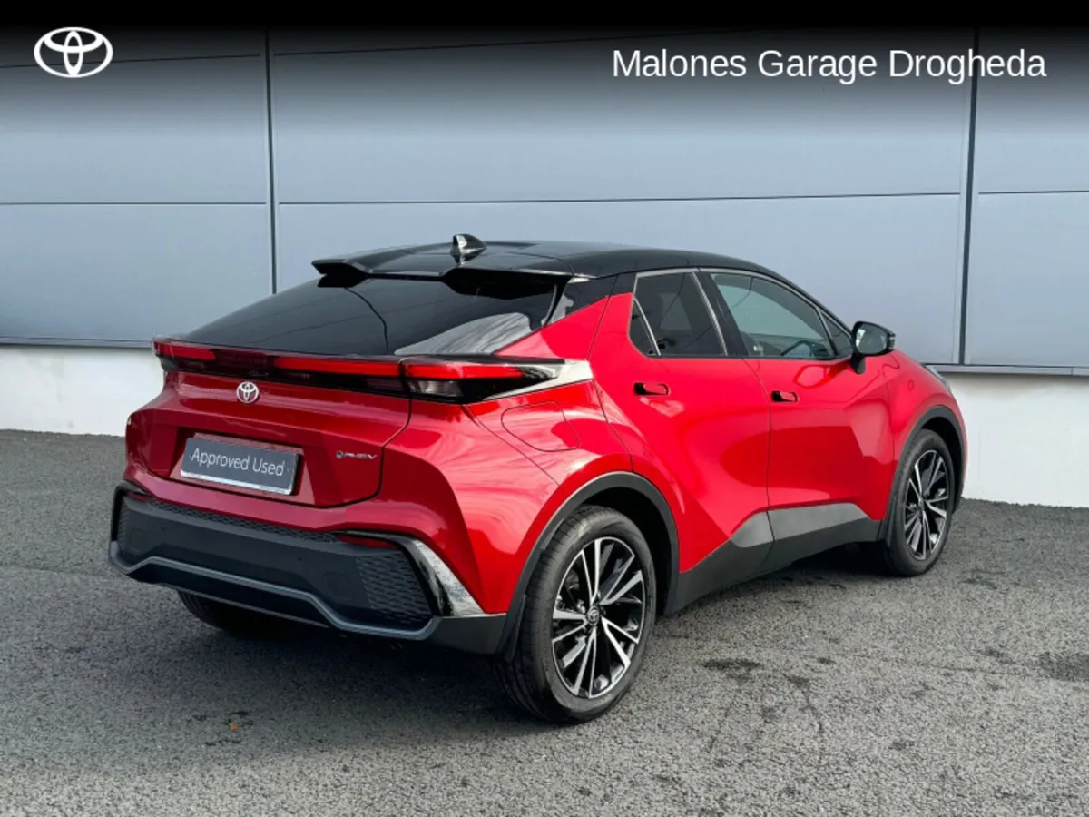 Toyota C-HR C-HR PHEV SPORT+ - Image 2