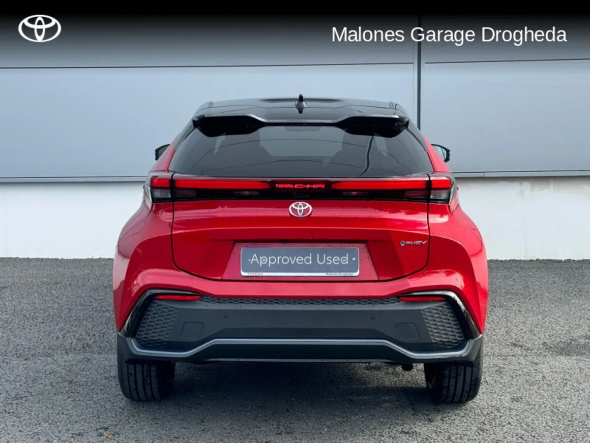 Toyota C-HR C-HR PHEV SPORT+ - Image 4