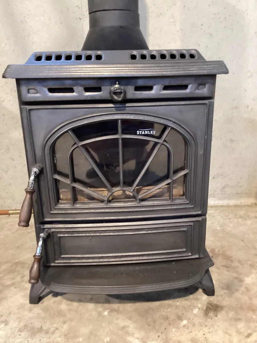 Stanley Erin Stove - Image 1