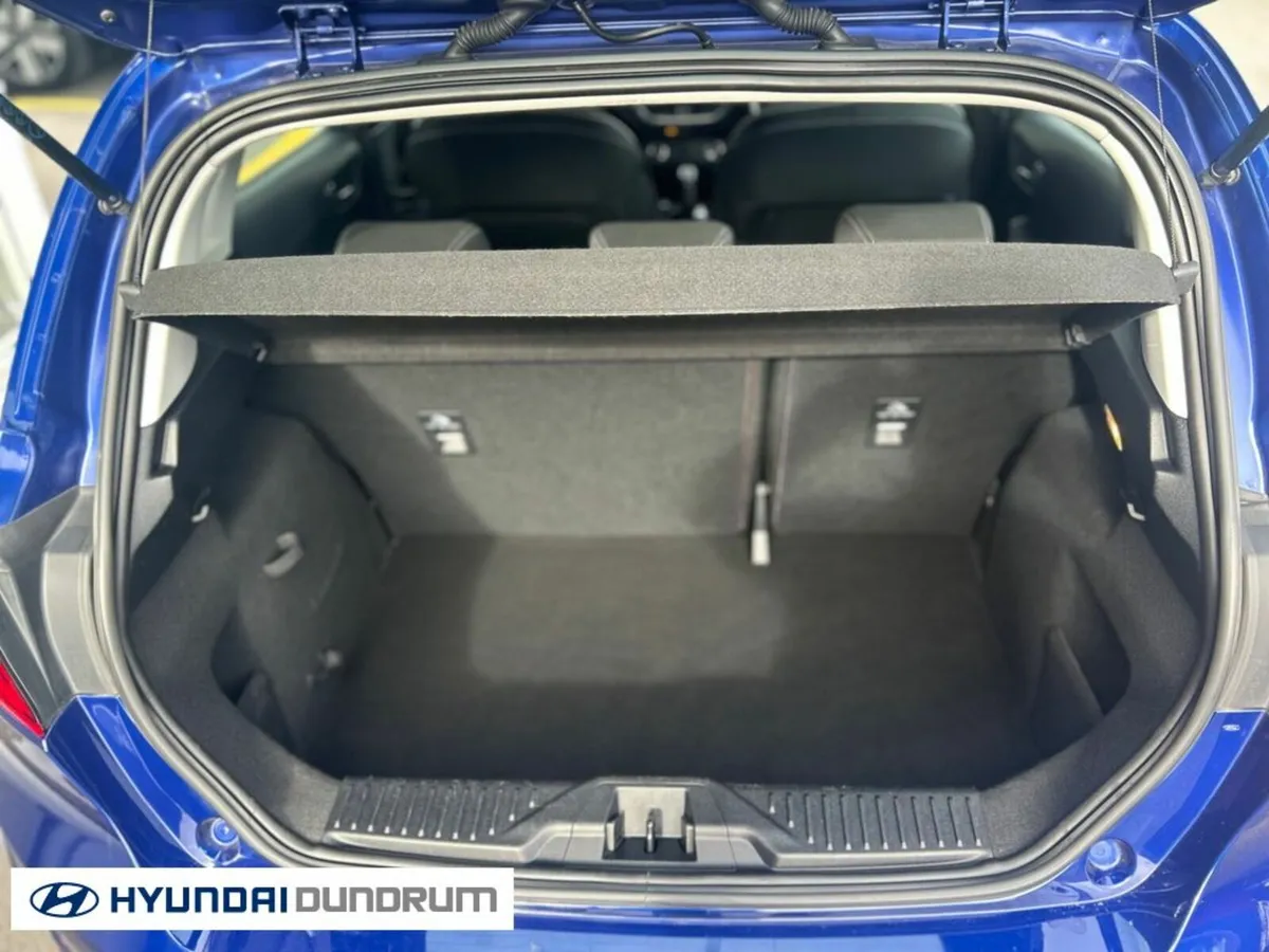 Ford Fiesta Titanium 1.1 85PS 5M 4DR - Image 4
