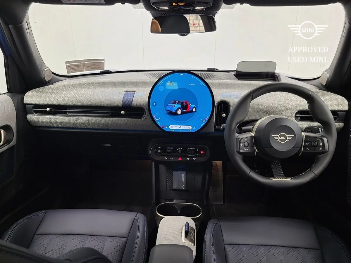MINI COUNTRYMAN Cooper Classic - Image 4
