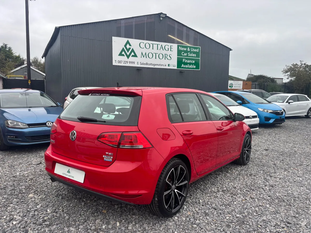 Volkswagen Golf - Image 4
