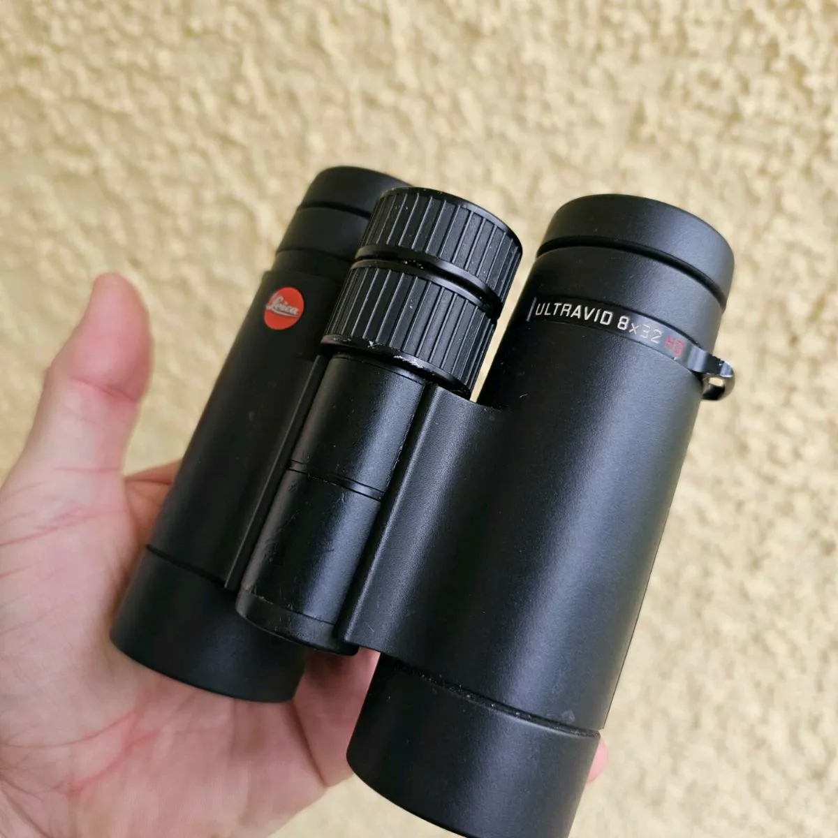 Leica 8 x 32 Ultravid HD Plus binocular - Image 2