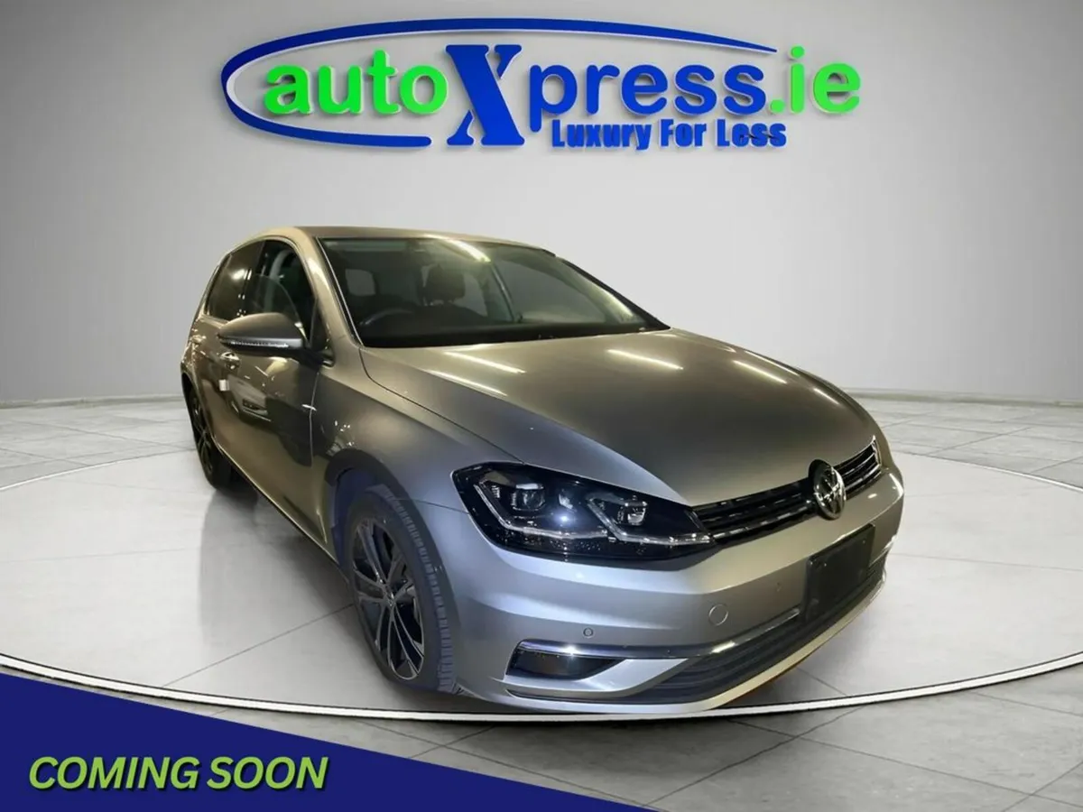 Volkswagen Golf 1.2 TSI Automatic, Reversing camer - Image 1