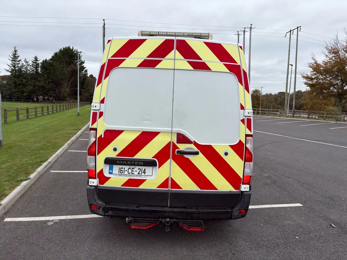2016 Renault Master MWB DOE 02/26 TAX 05/26 - Image 2