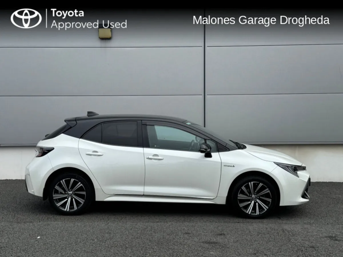 Toyota Corolla 1.8 Hybrid Luna Sport Call Now: 041 - Image 3