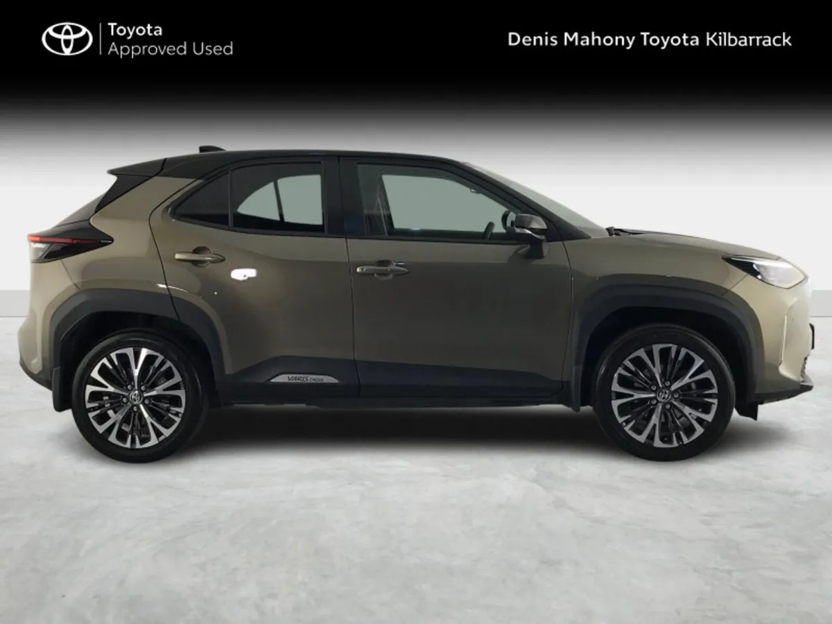 Toyota Yaris Cross Sol - Image 3