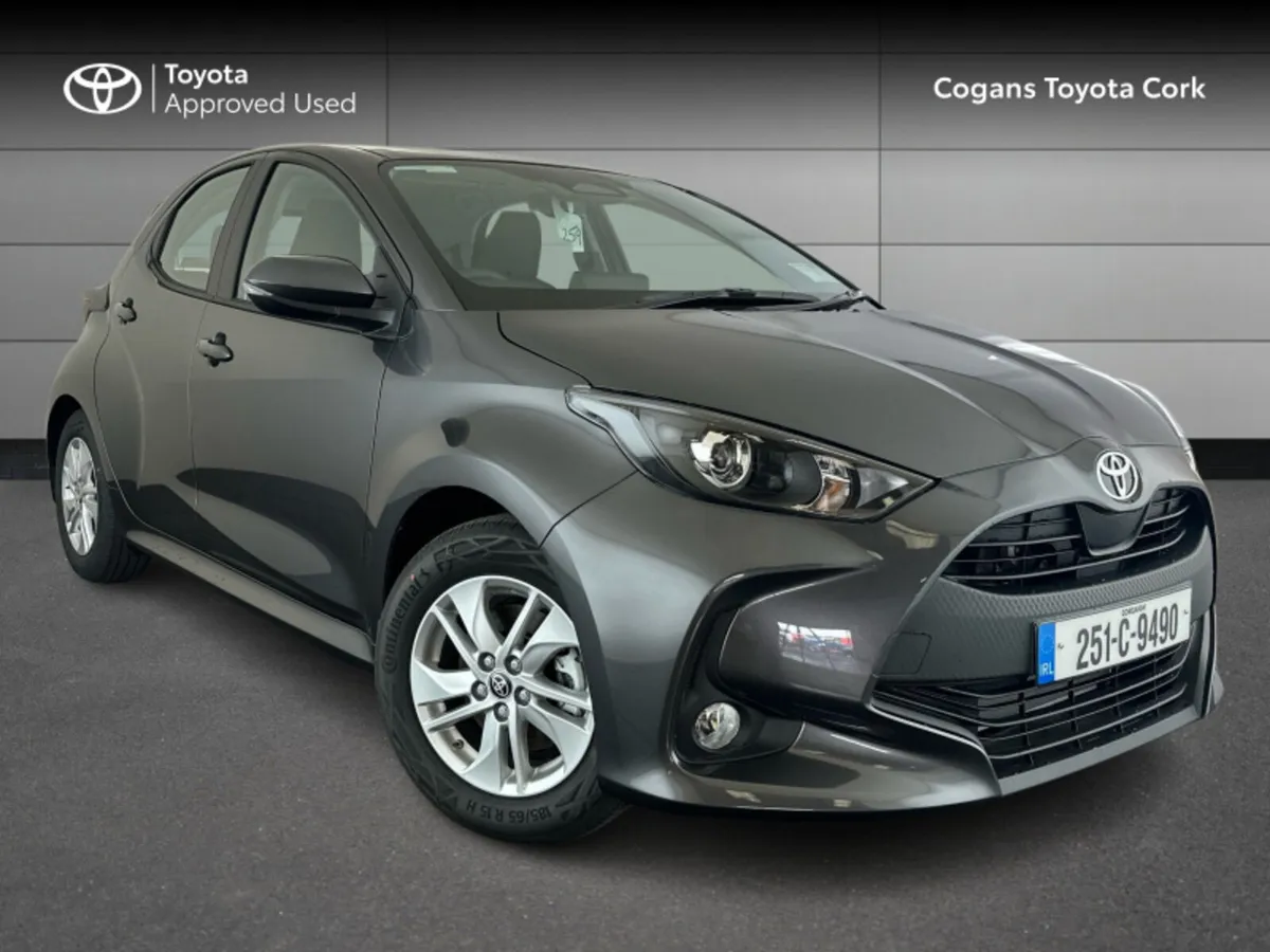 Toyota Yaris 1.5 - Image 1