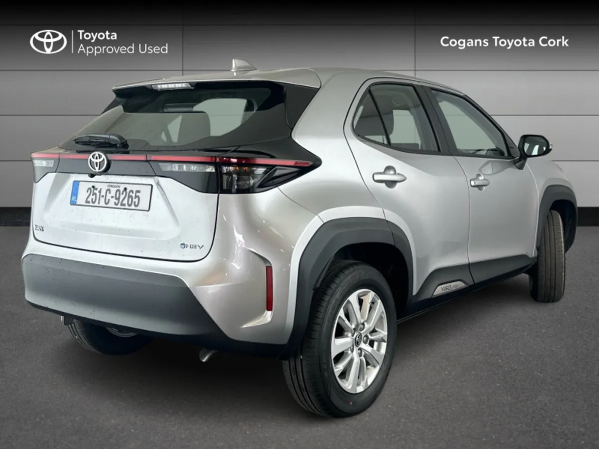 Toyota Yaris Cross - Image 2