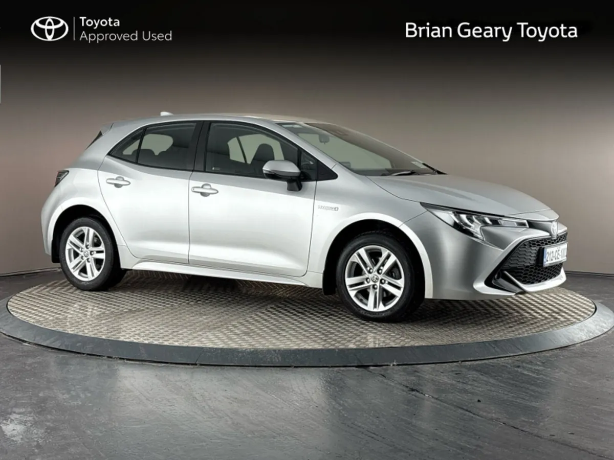 Toyota Corolla HYBRID LUNA H/B - Image 1
