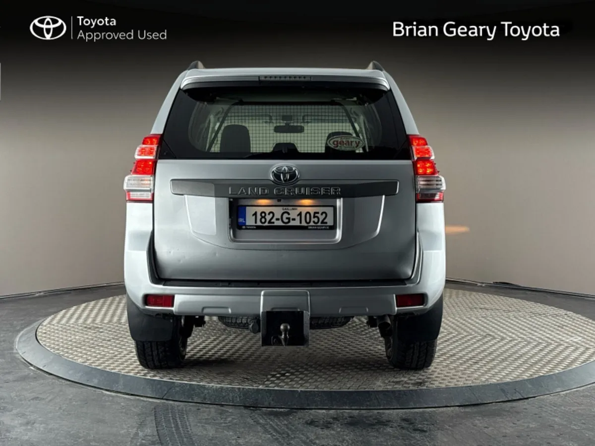 Toyota Land Cruiser LC LWB GX COMM - Image 4