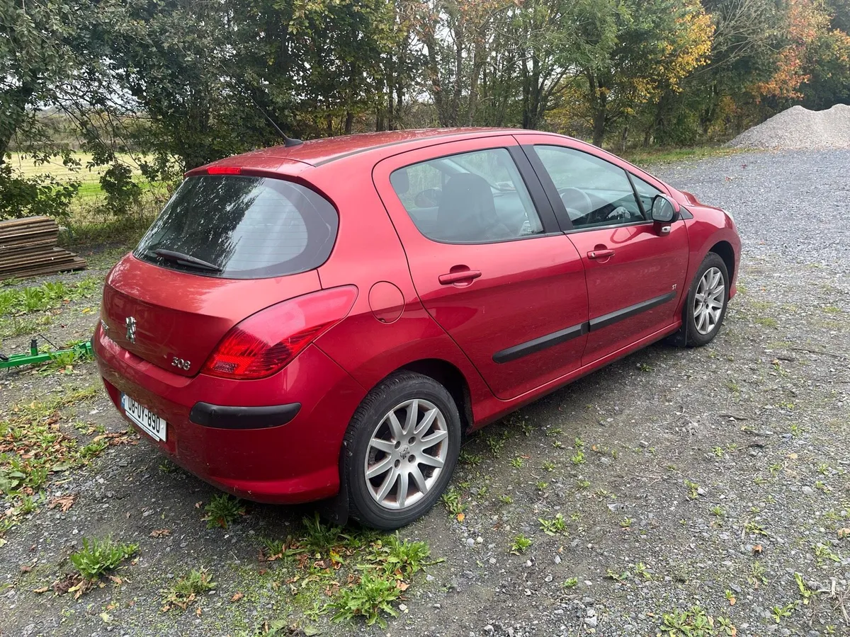 Peugeot 308 - Image 4