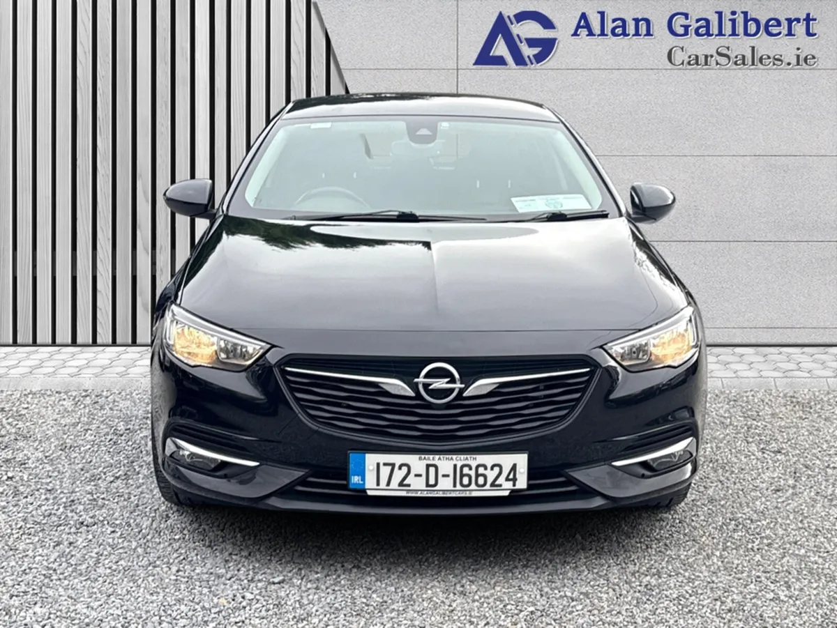 Opel Insignia 2.0 Diesel  New Model  GRAND SPORT S - Image 4