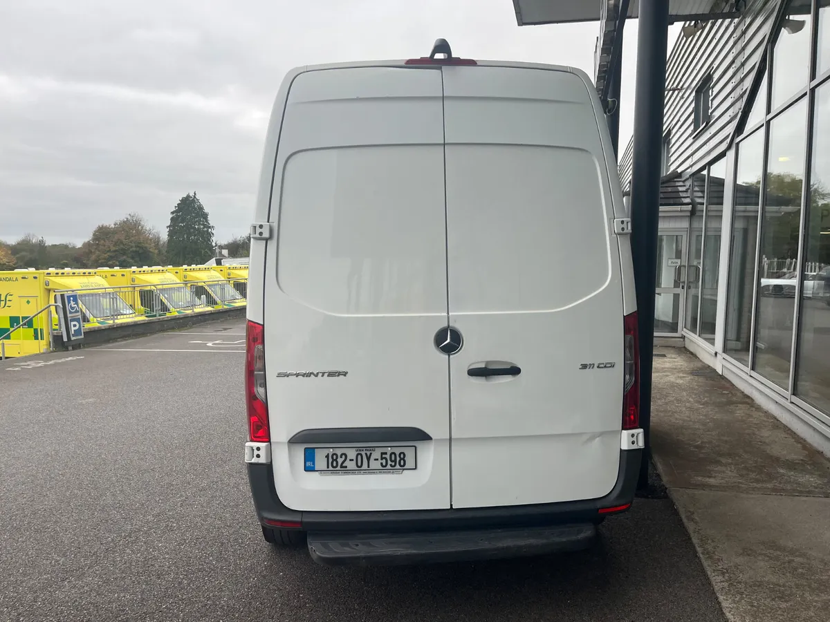 2018 Mercedes-Benz Sprinter MWB High Roof - Image 4