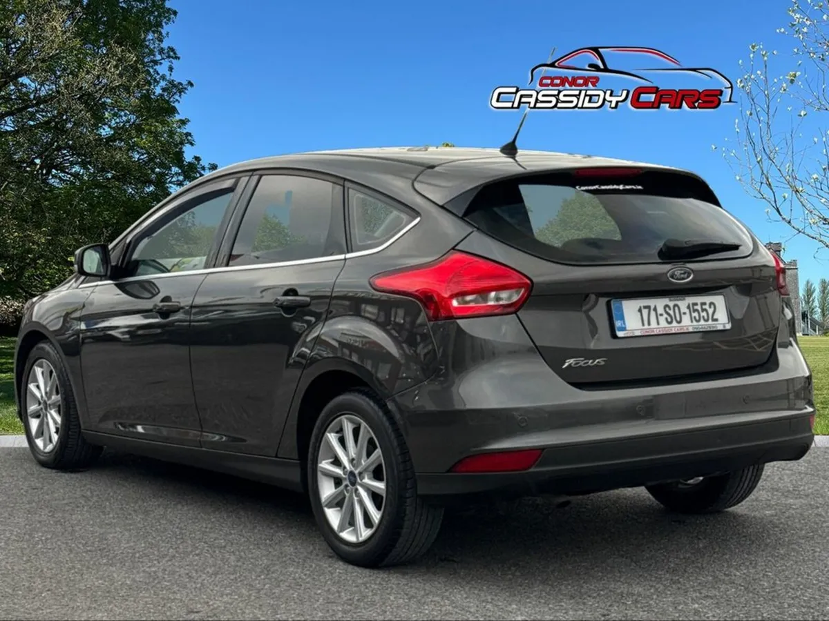 Ford Focus 1.5 TDCI Titanium S/S 120PS 5DR - Image 3