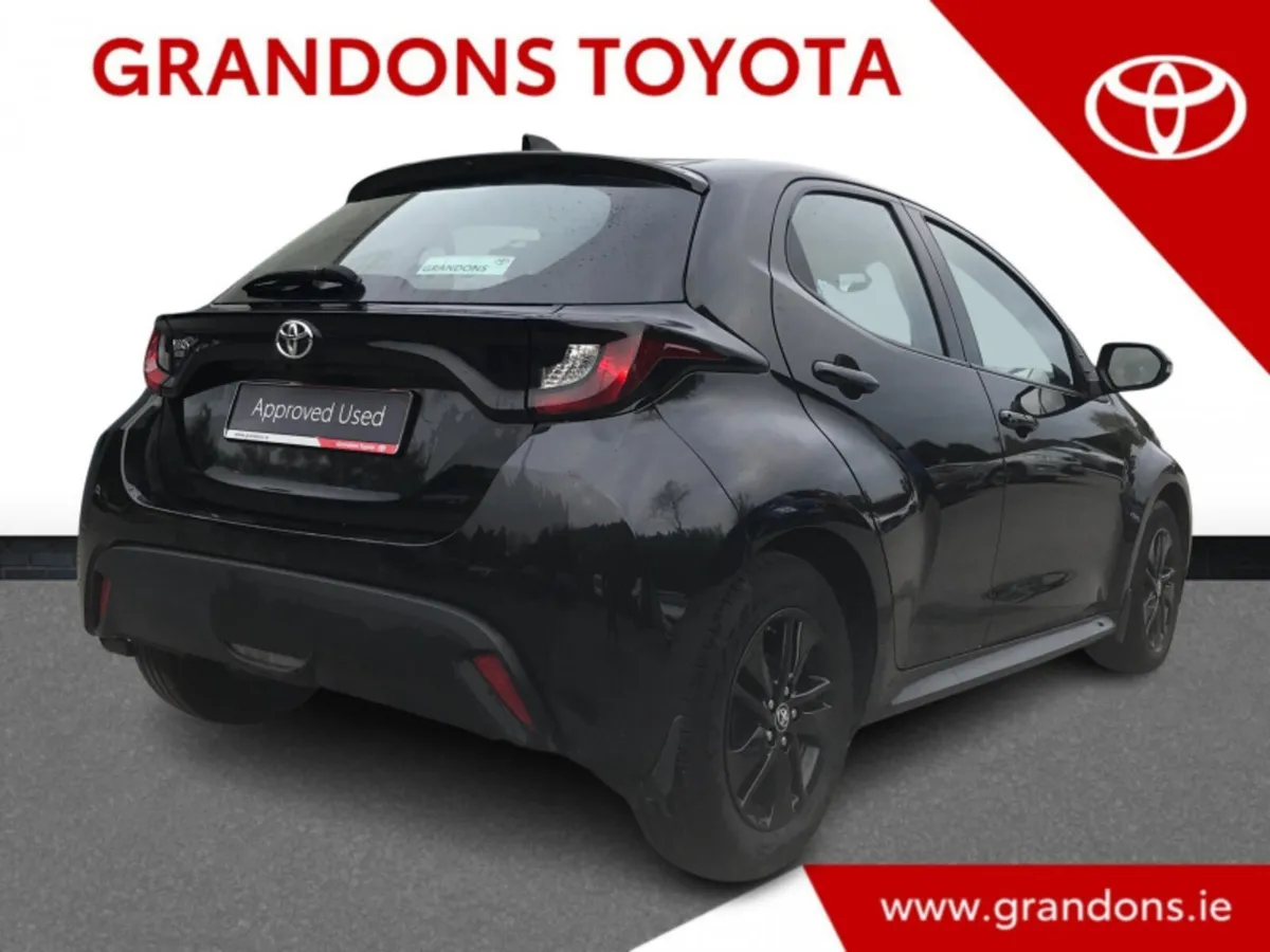 Toyota Yaris 1.0 LUNA 4DR - GRANDONS - Image 2