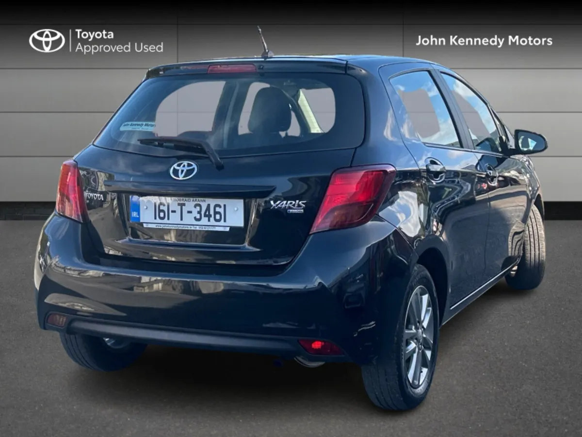 Toyota Yaris 1.0 LUNA 4DR - Image 2