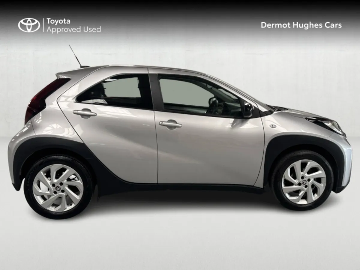 Toyota Aygo X 1.0 PULSE - Image 3