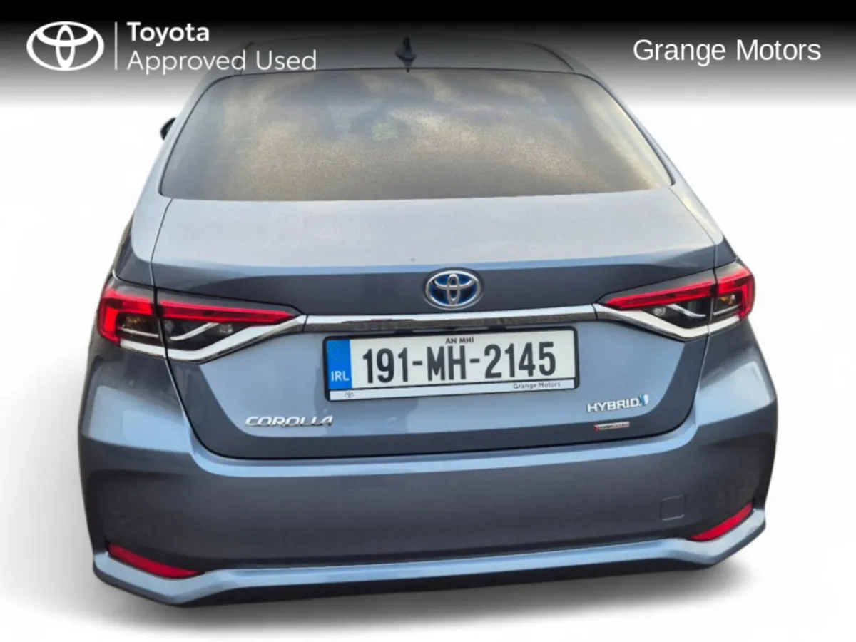 Toyota Corolla HYBRID LUNA SPORT SAL - Image 4
