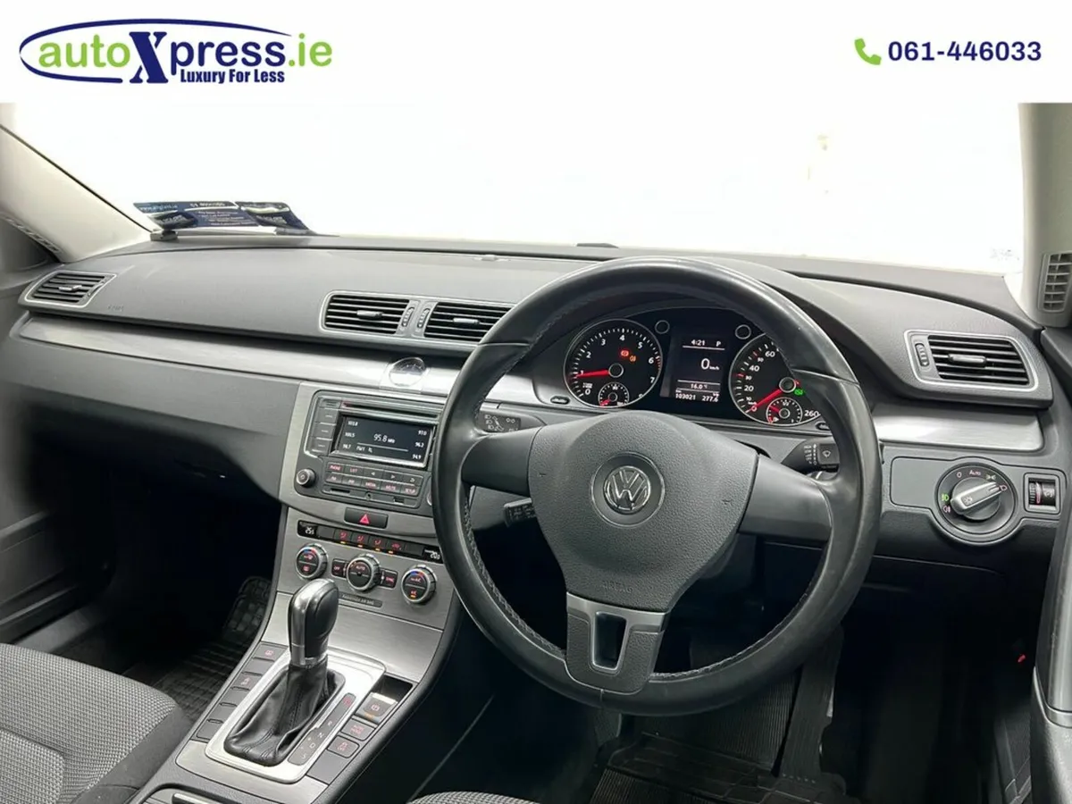 Volkswagen Passat 1.4 TSI Automatic - Image 2