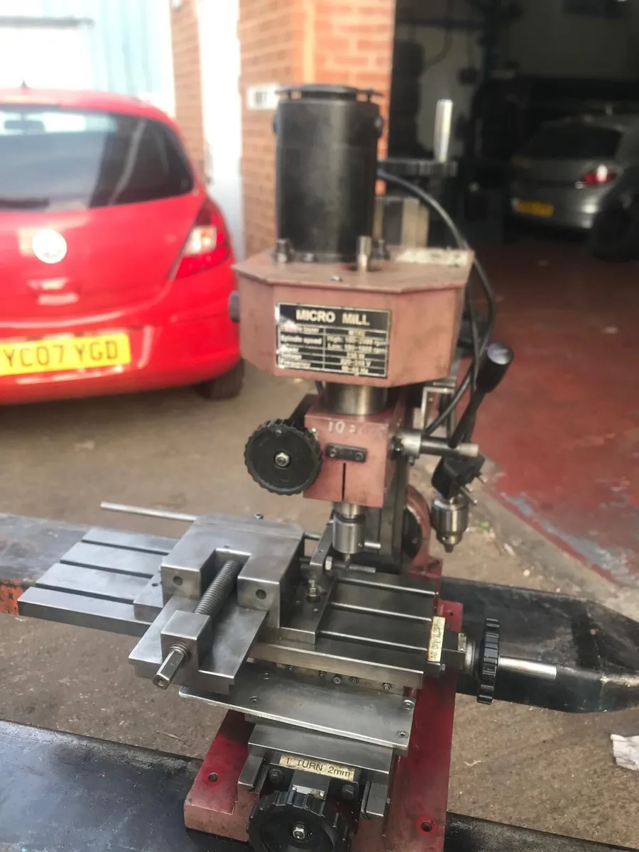 Bench micro milling machine with tooling - Image 2