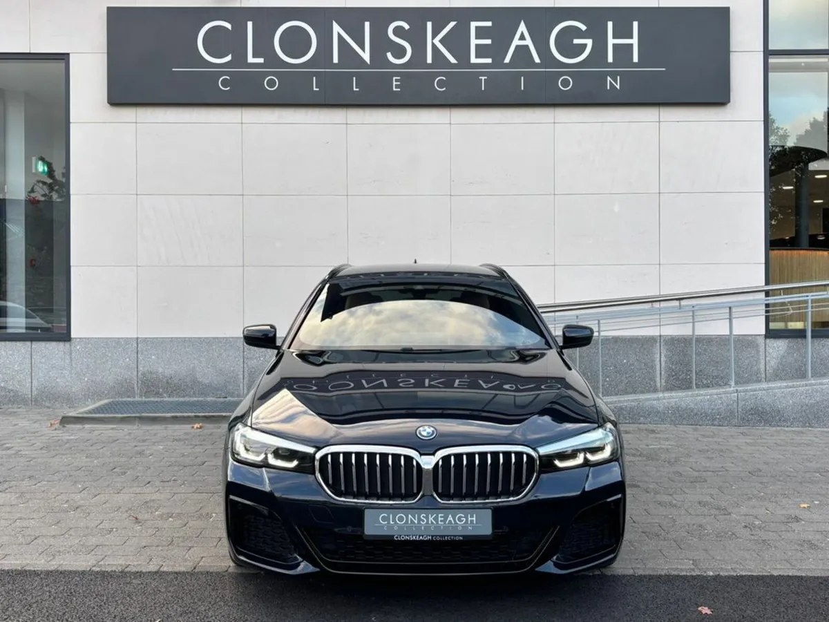 BMW 5-Series 530E TOURING MSPORT - Image 2