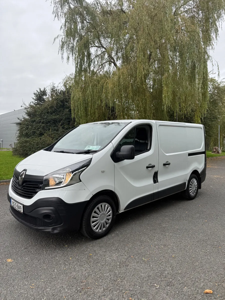 Renault Trafic 2019 CVRT INCLUDES VAT - Image 3