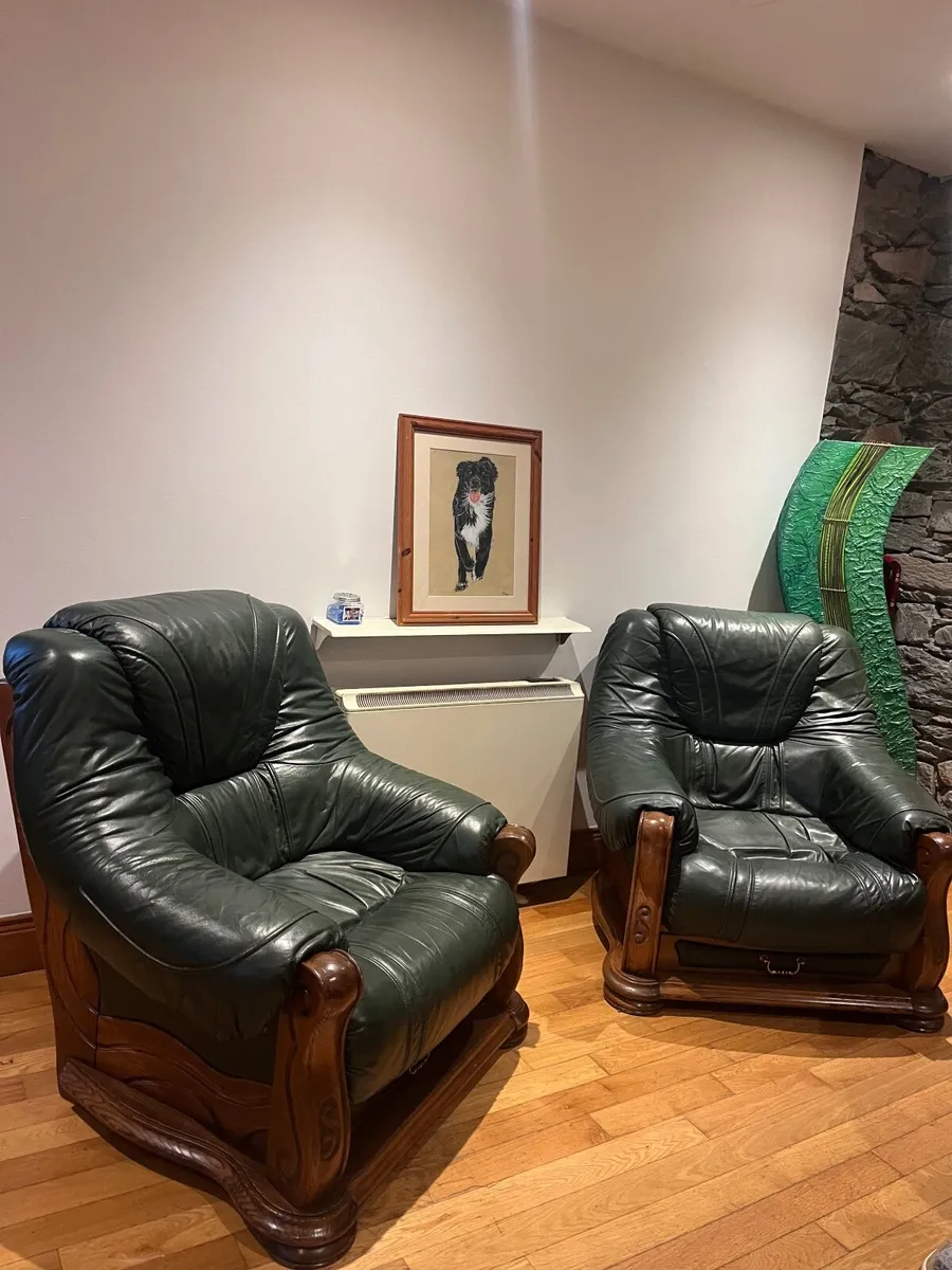 Couch and armchairs - Image 4