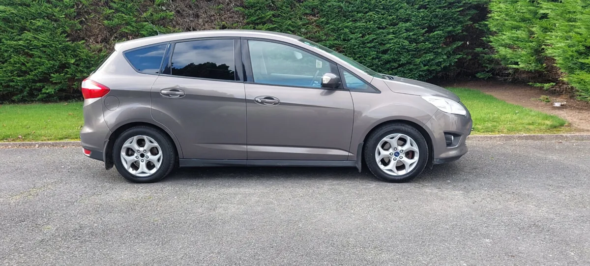 Ford C-Max 2013 - Image 2