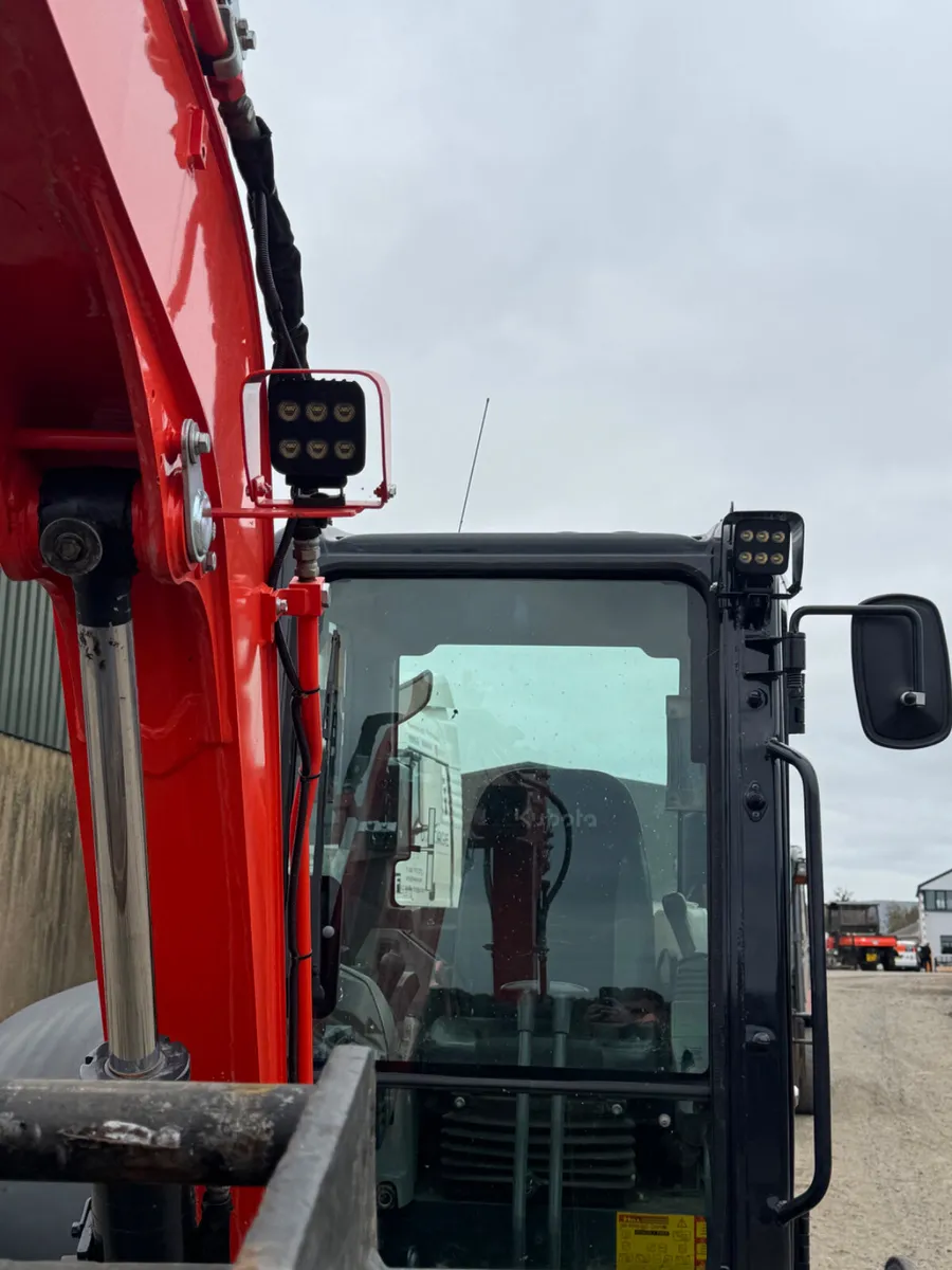 2011 Kubota U48-4 Digger - Image 3