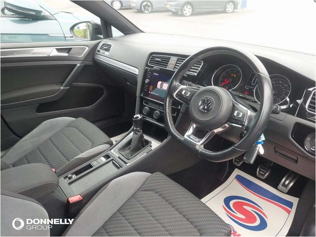 Volkswagen Golf Hatchback R-Line - Image 2