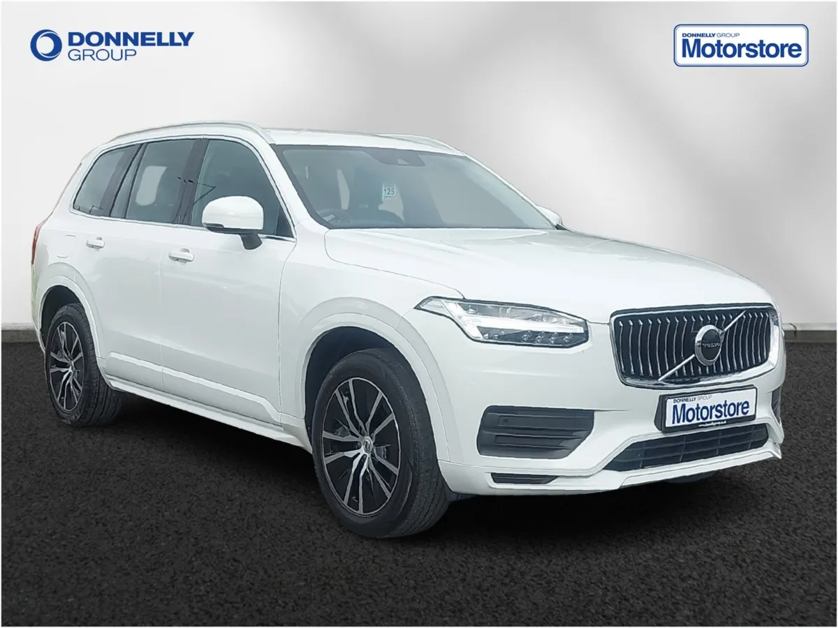 Volvo XC90 Diesel Estate Momentum - Image 1