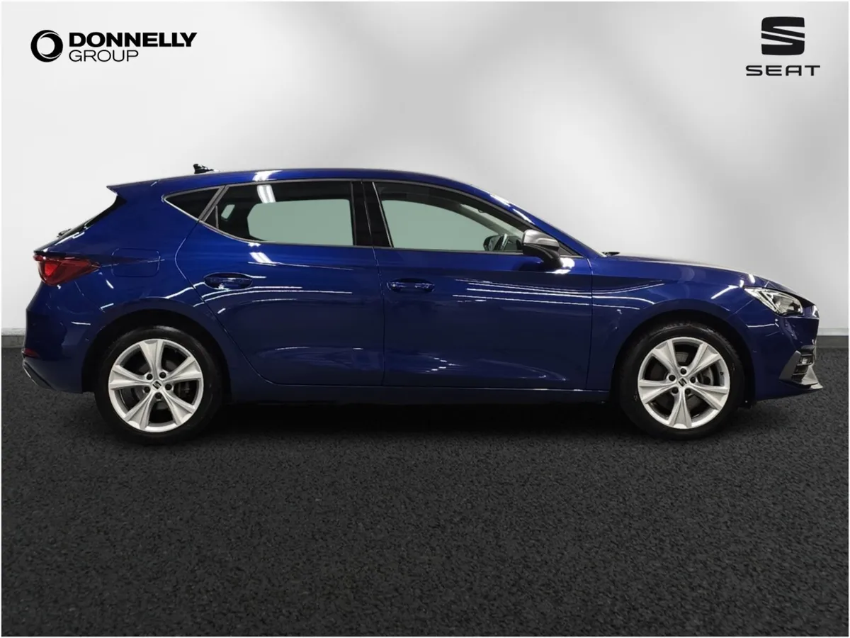 SEAT Leon Hatchback FR - Image 4