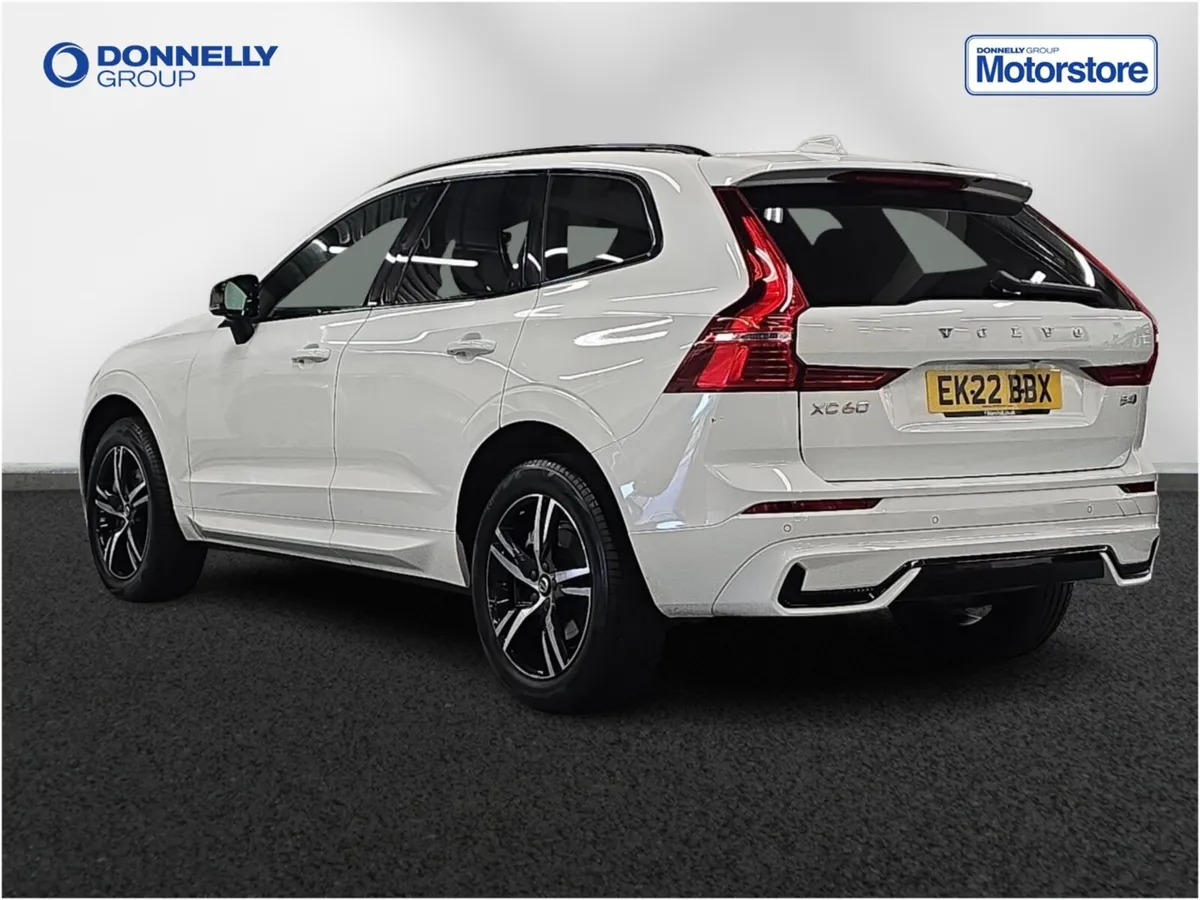 Volvo XC60 Xc60 Diesel Estate R DESIGN - Image 2