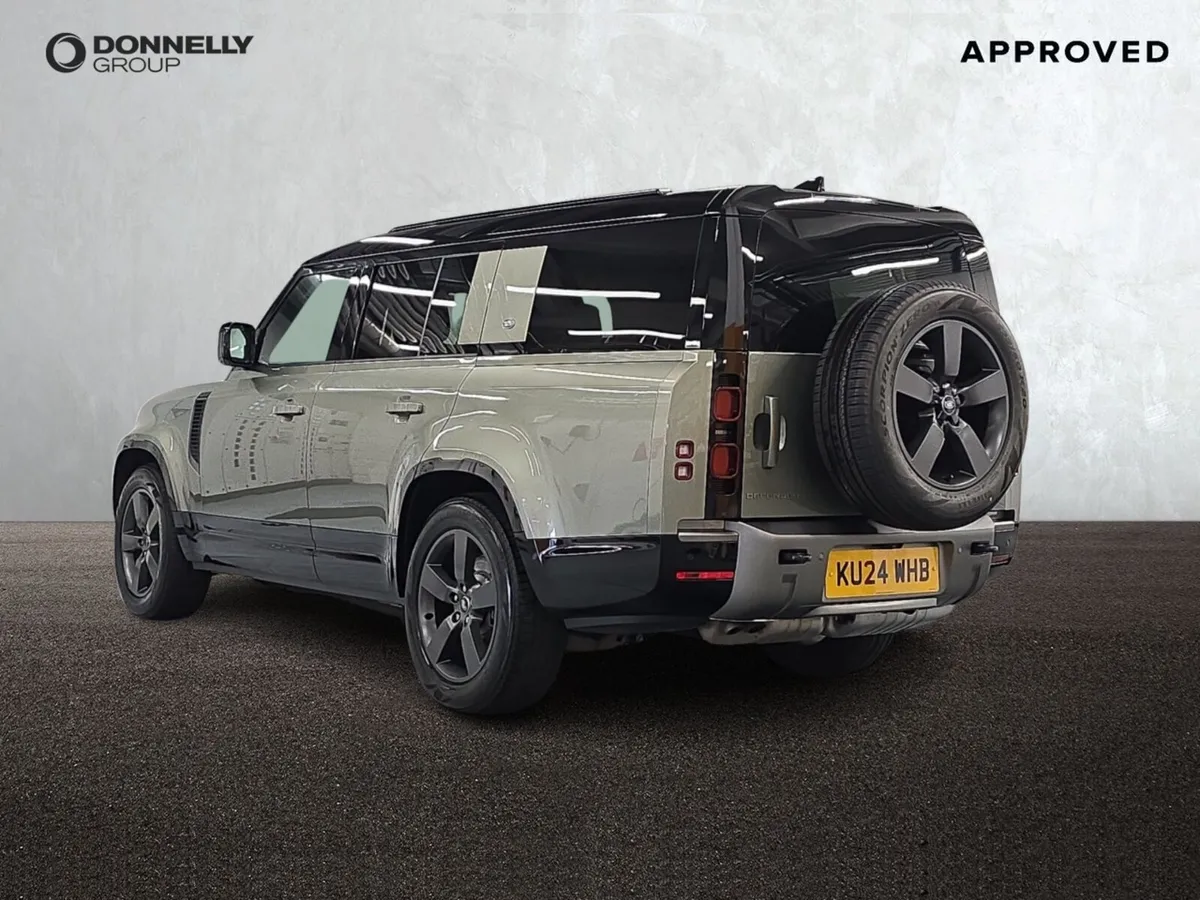 Land Rover Defender Diesel Estate X-Dynamic HSE - Image 2