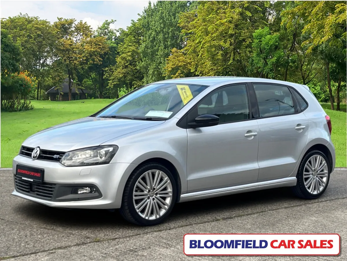 Volkswagen Polo 1.4TSI , AUTO // EXTREMELY LOW MIL - Image 3